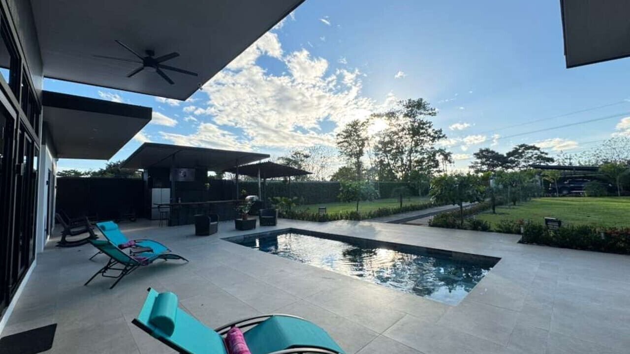 Photo of Outdoor in Canton Carrillo