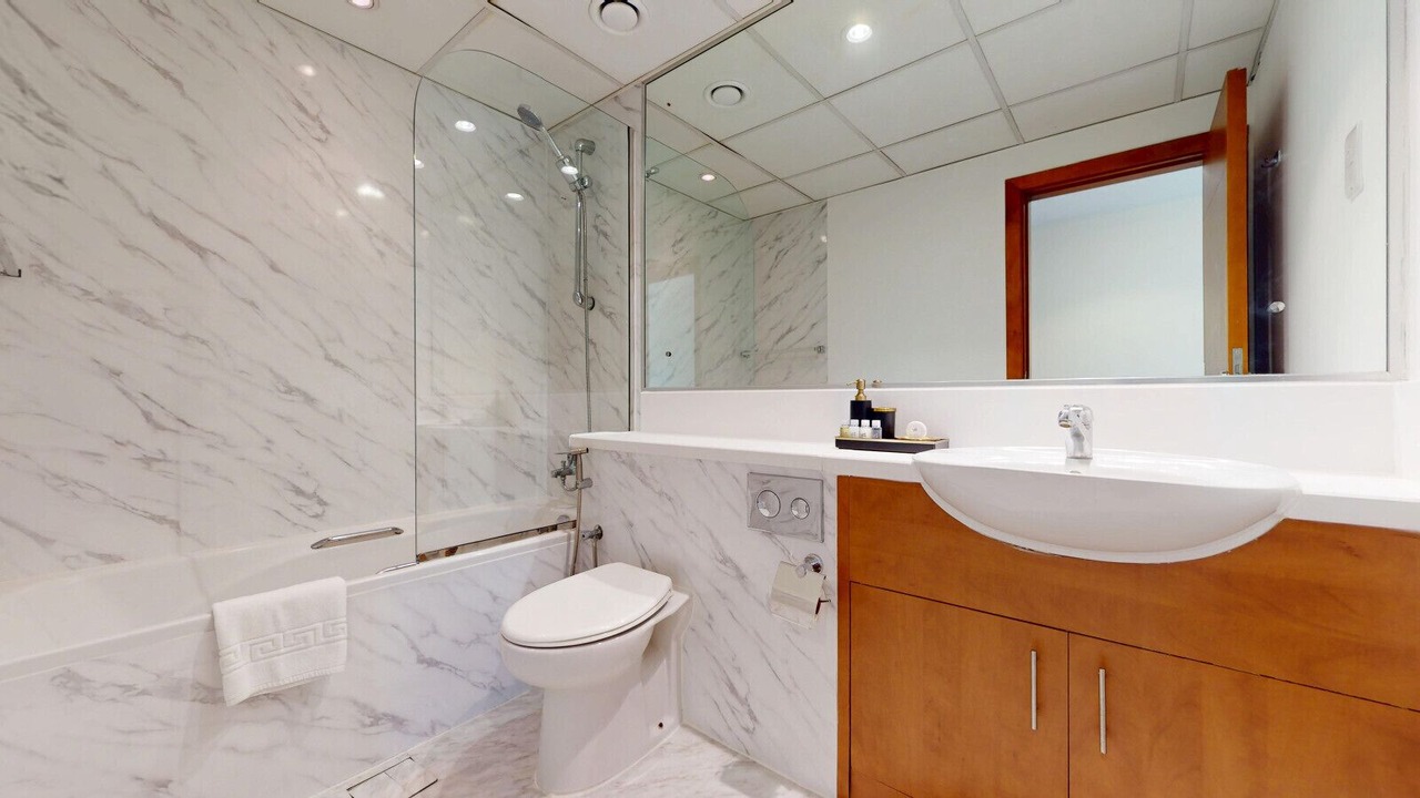 Photo of Bathroom in The Greens
