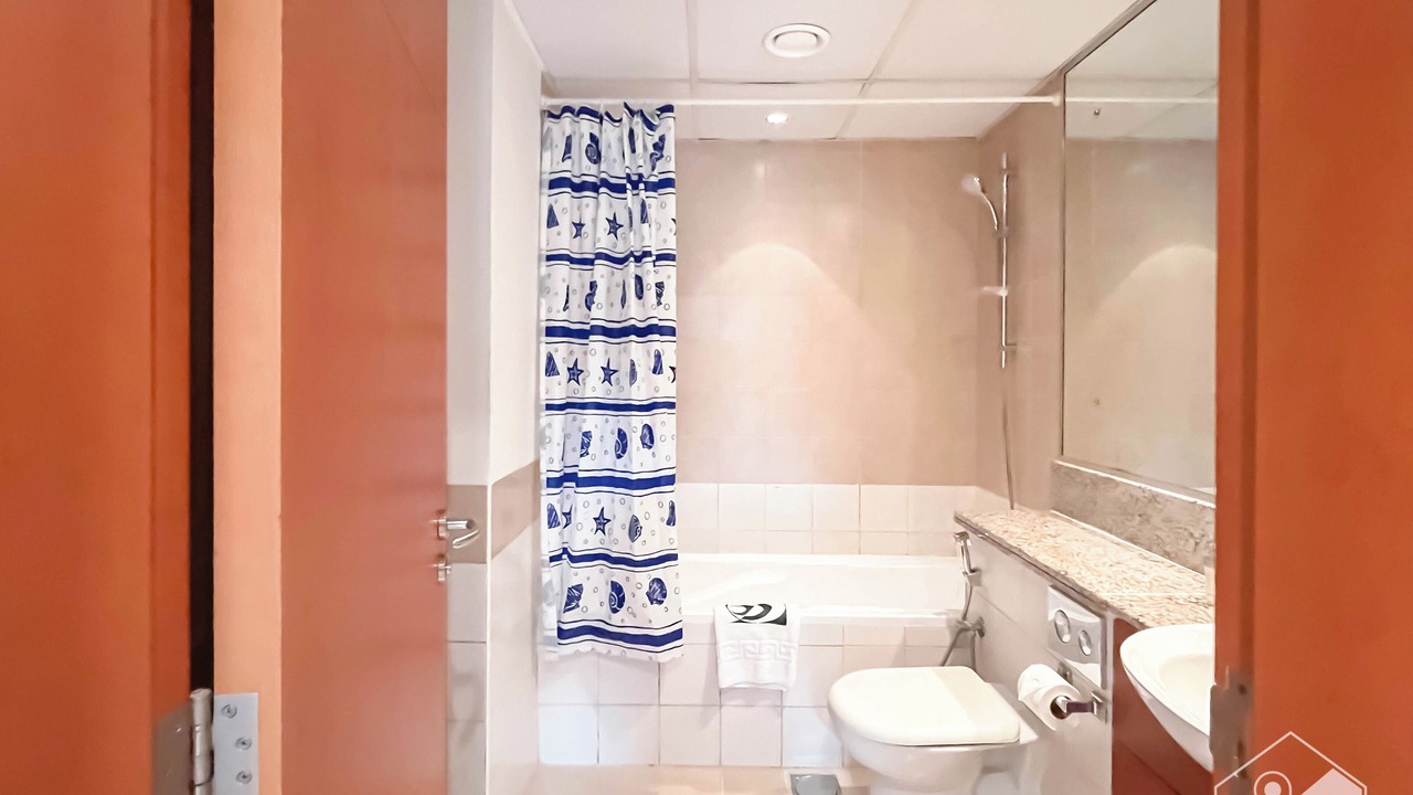 Photo of Bathroom in The Greens
