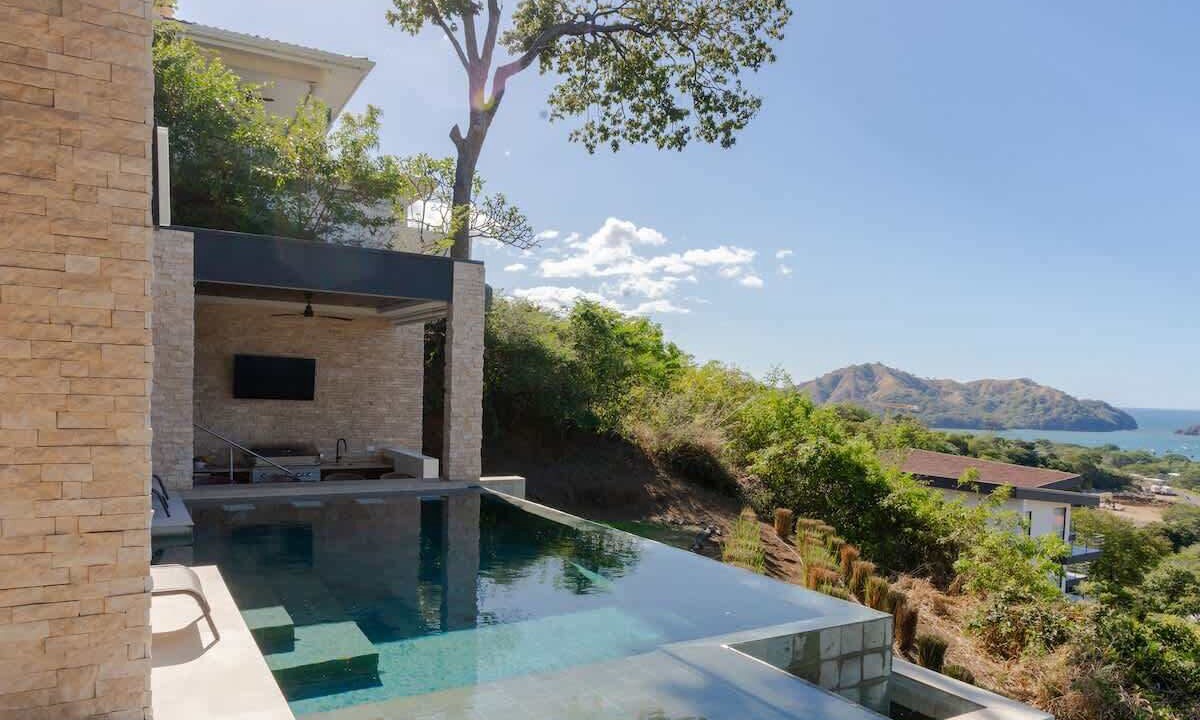 Photo of Outdoor in Coco