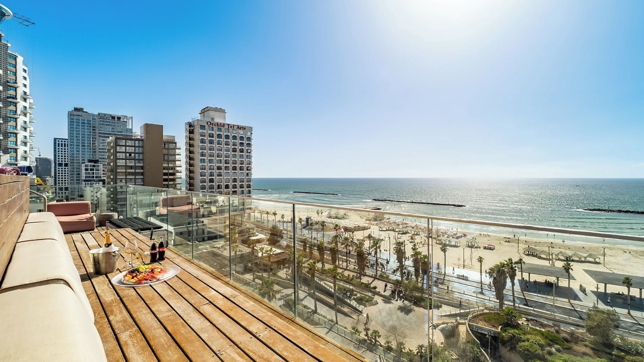 Photo of Patio Balcony in Tel Aviv Promenade