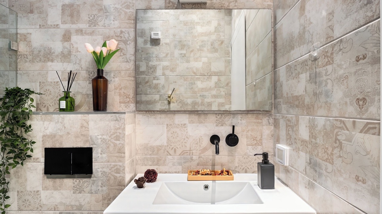 Photo of Bathroom in Neve Tzedek