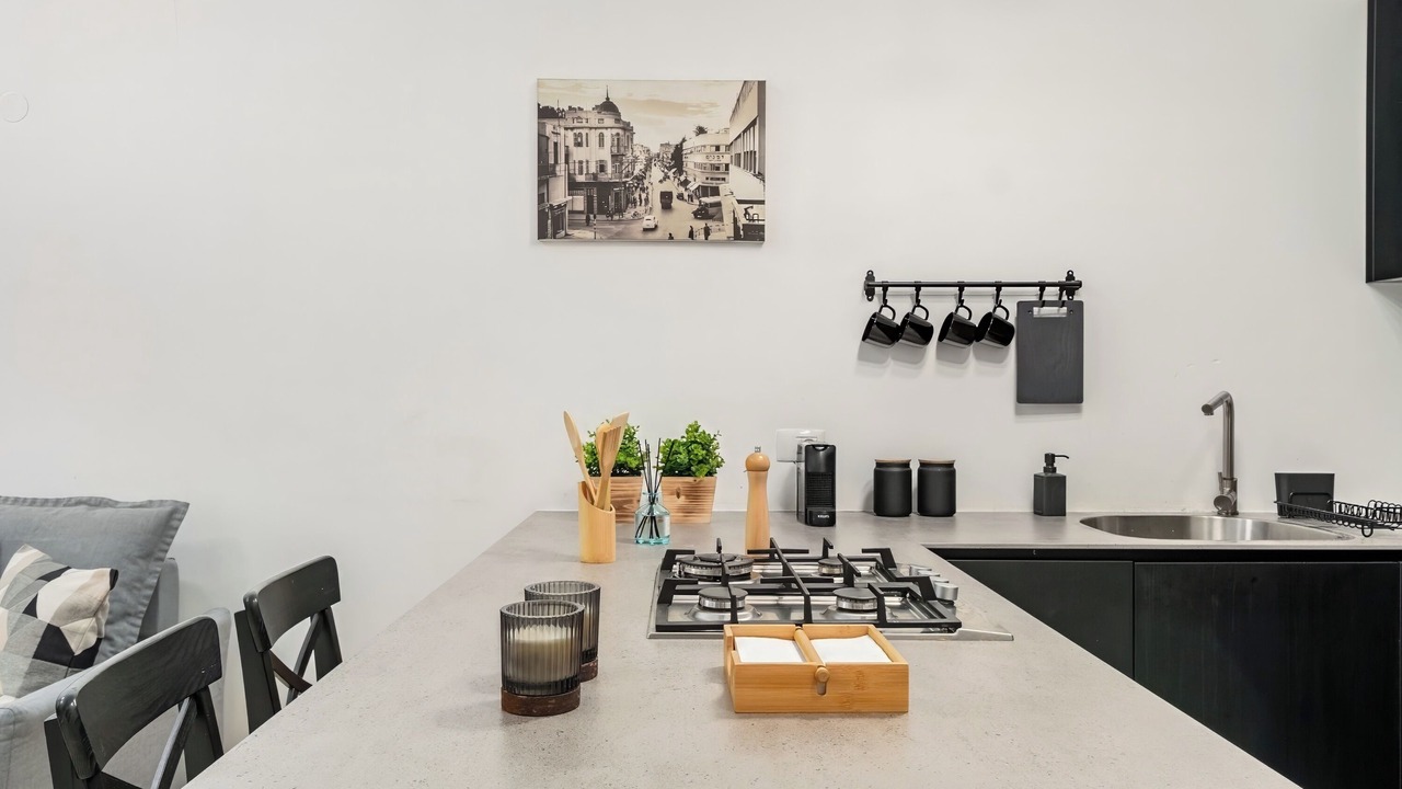 Photo of Kitchen in Neve Tzedek