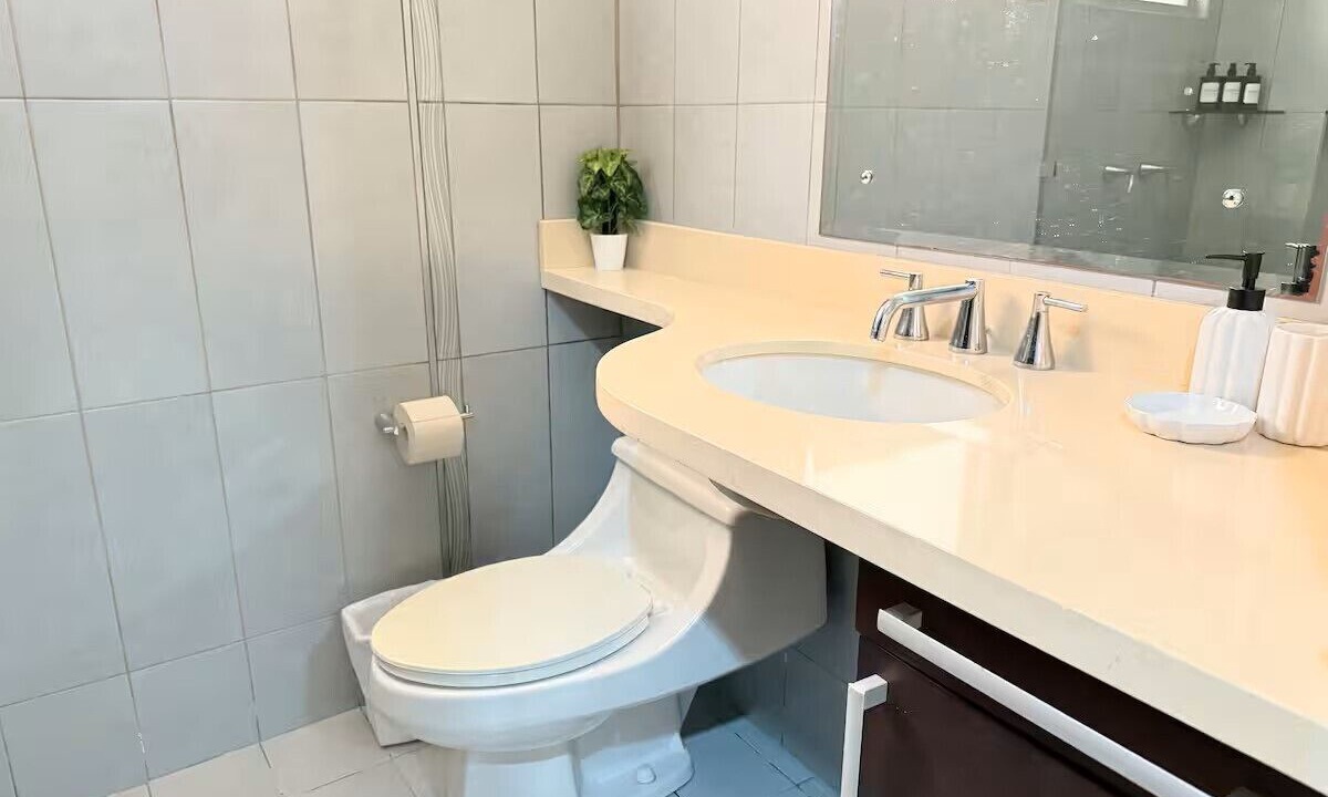 Photo of Bathroom in Damas