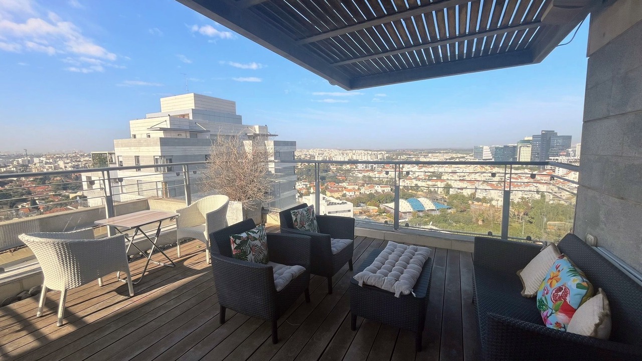 Photo of Outdoor in Ra'ananna