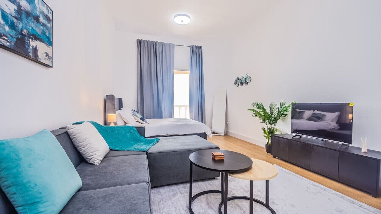 Photo of Livingroom in Al Hamra Village
