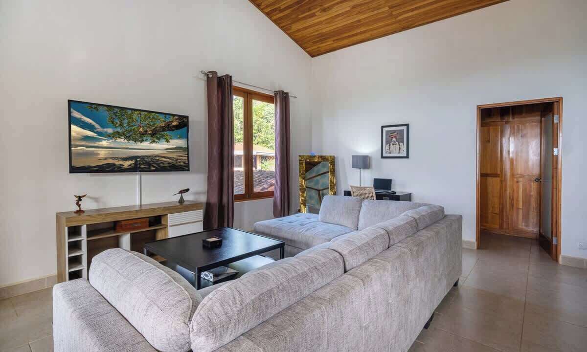 Photo of Livingroom in Jaco