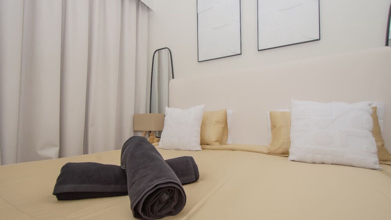 Photo of Bedroom in Mina Al Arab