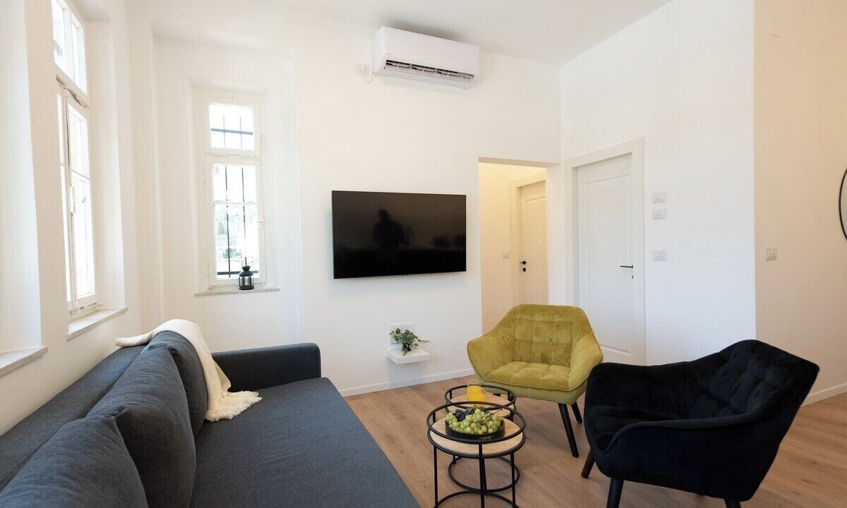 Photo of Livingroom in Haifa