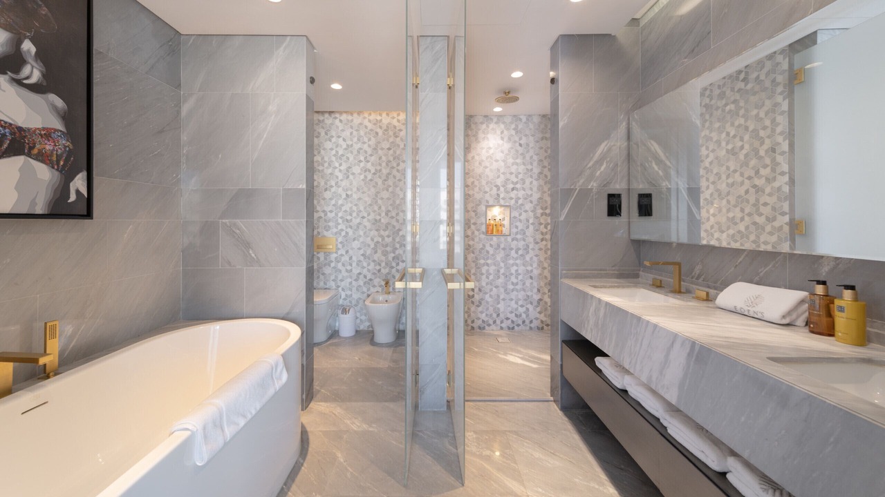 Photo of Bathroom in Palm Jumeirah