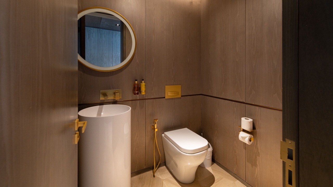 Photo of Bathroom in Palm Jumeirah
