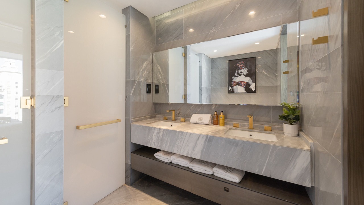 Photo of Bathroom in Palm Jumeirah