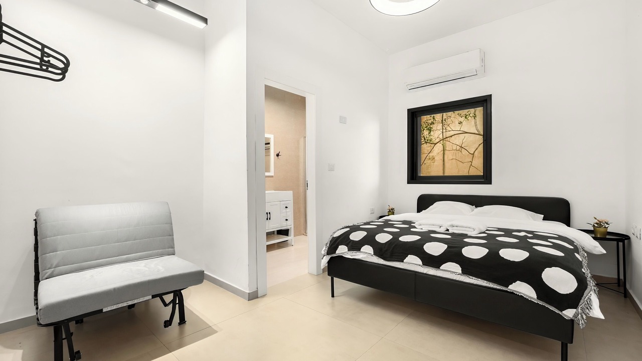 Photo of Bedroom in Tel Aviv