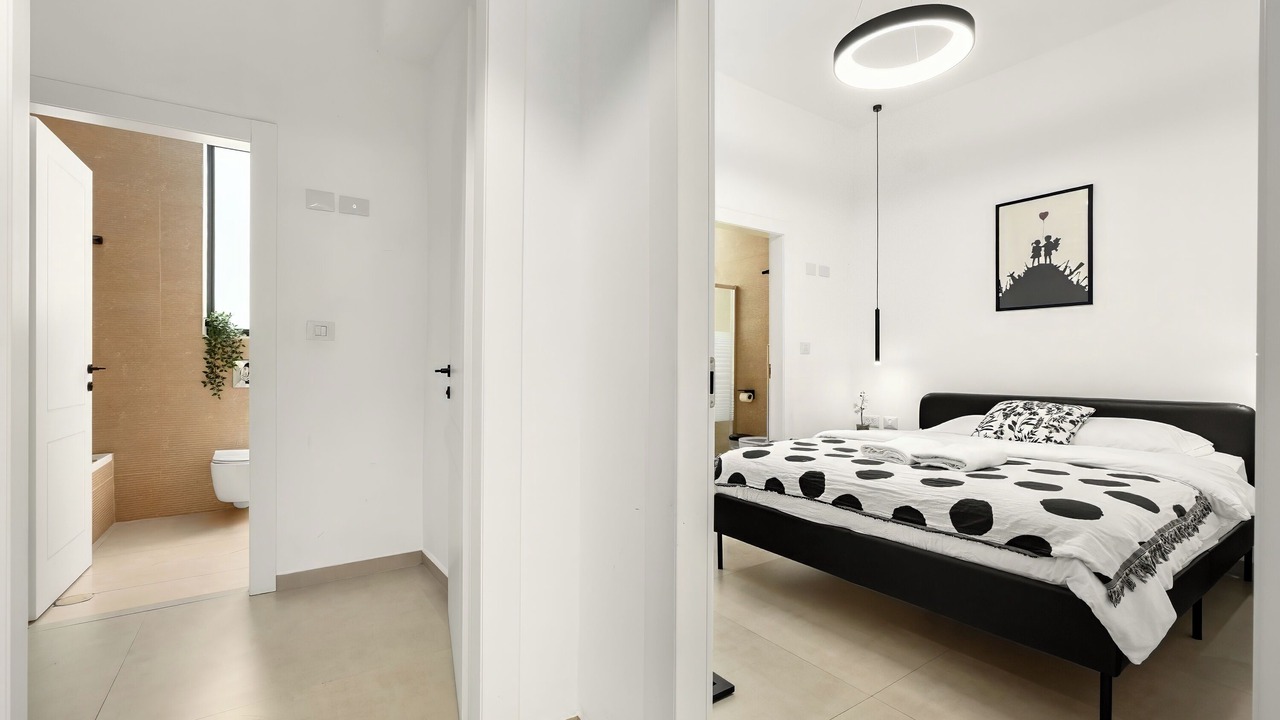 Photo of Bedroom in Tel Aviv