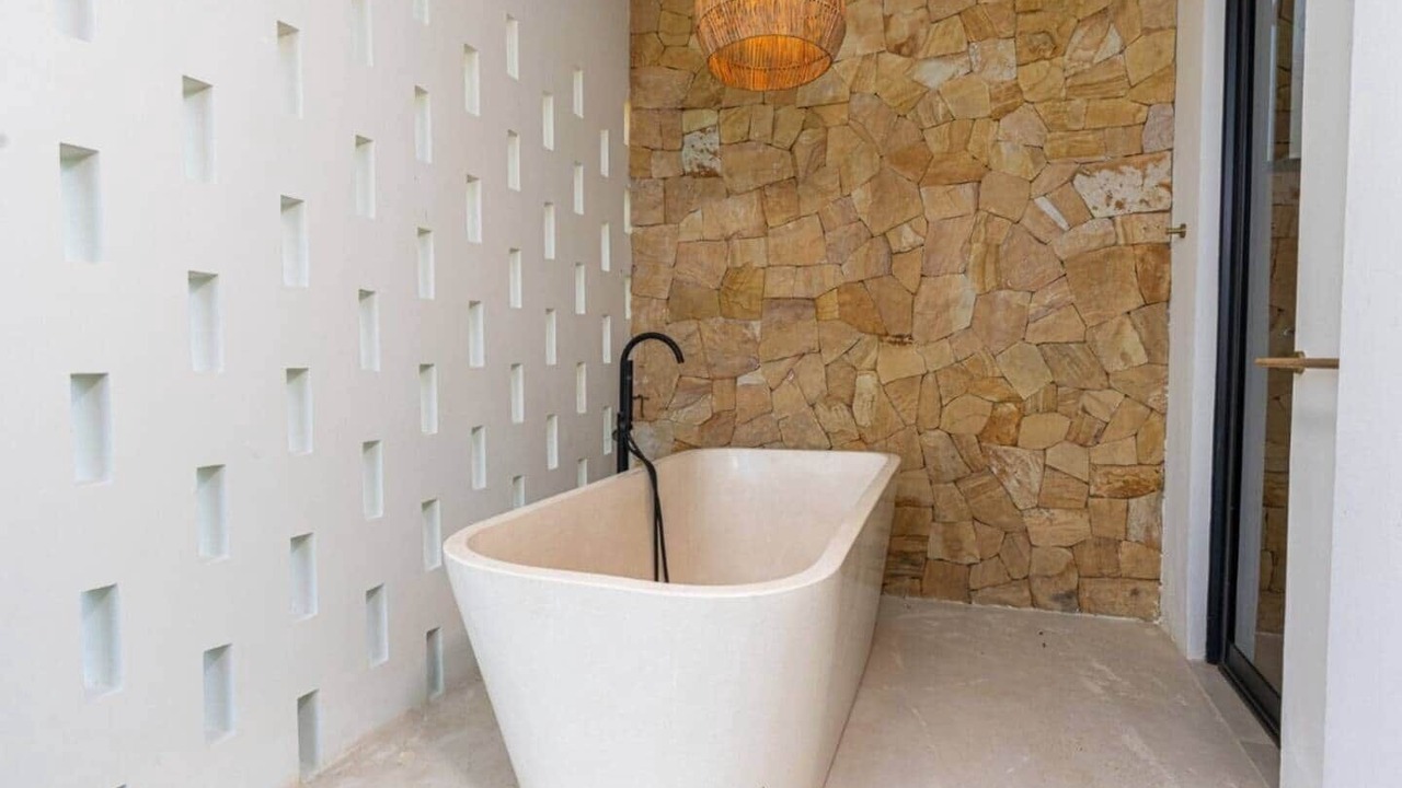Photo of Bathroom in Coco