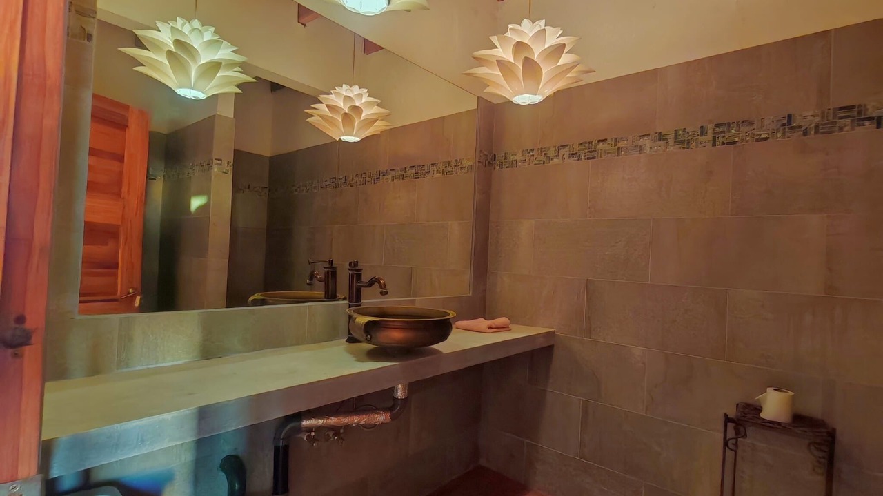 Photo of Bathroom in Portalon