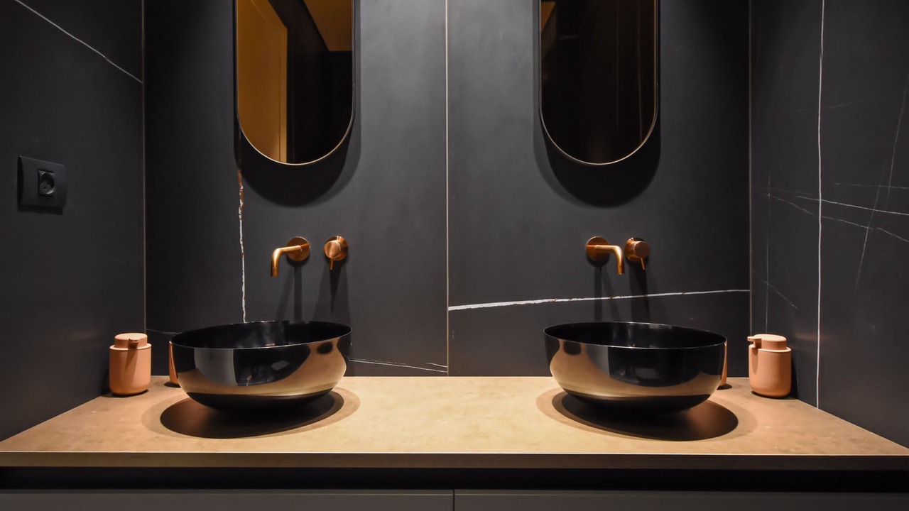 Photo of Bathroom in Kerem HaTeimanim