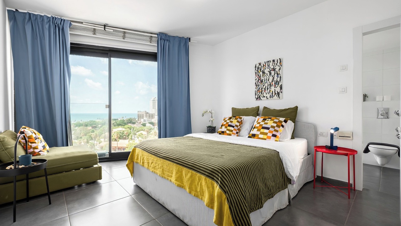 Photo of Bedroom in Jaffa