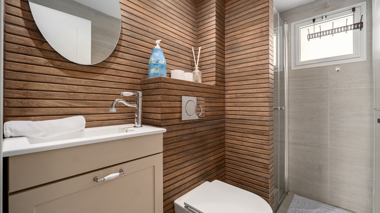 Photo of Bathroom in Netanya