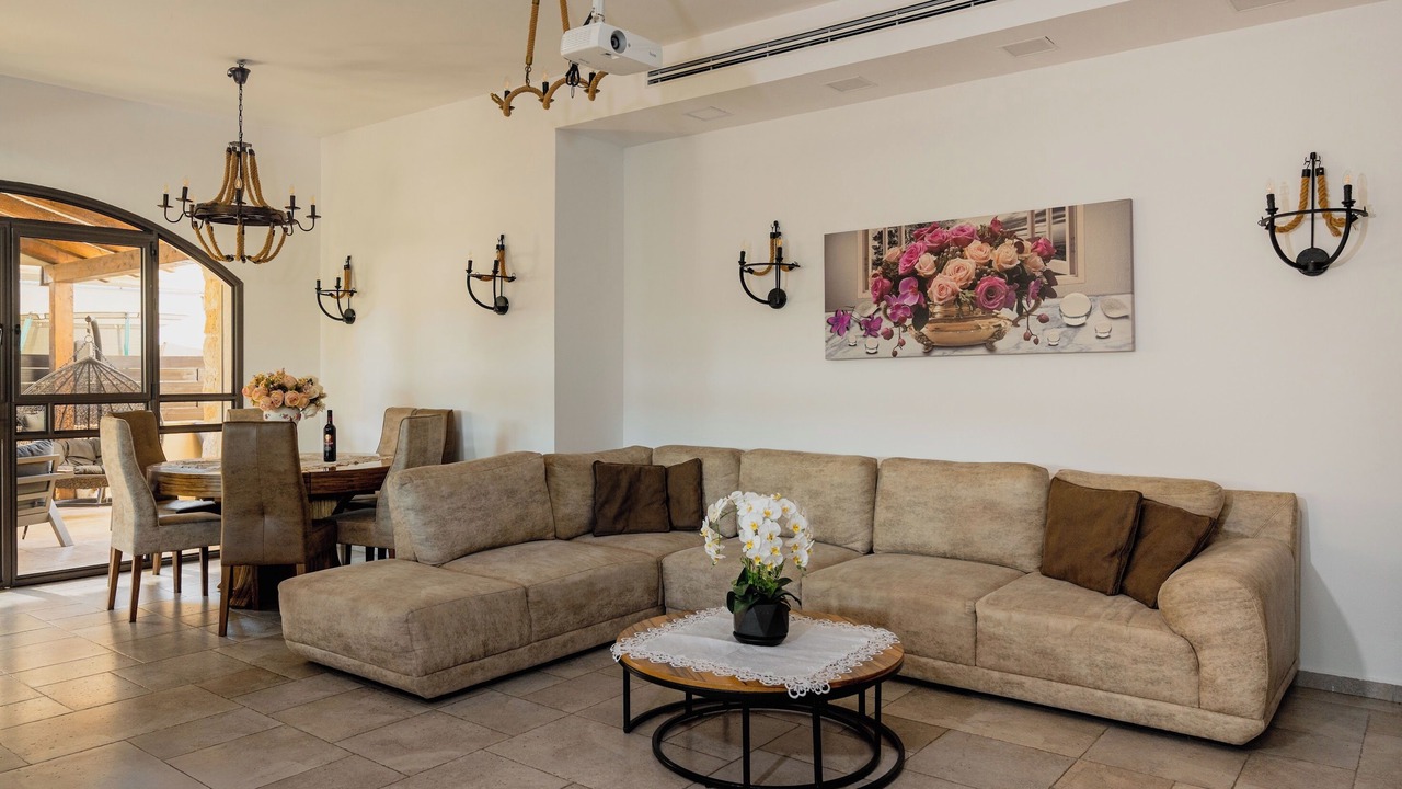 Photo of Livingroom in Hoshaya