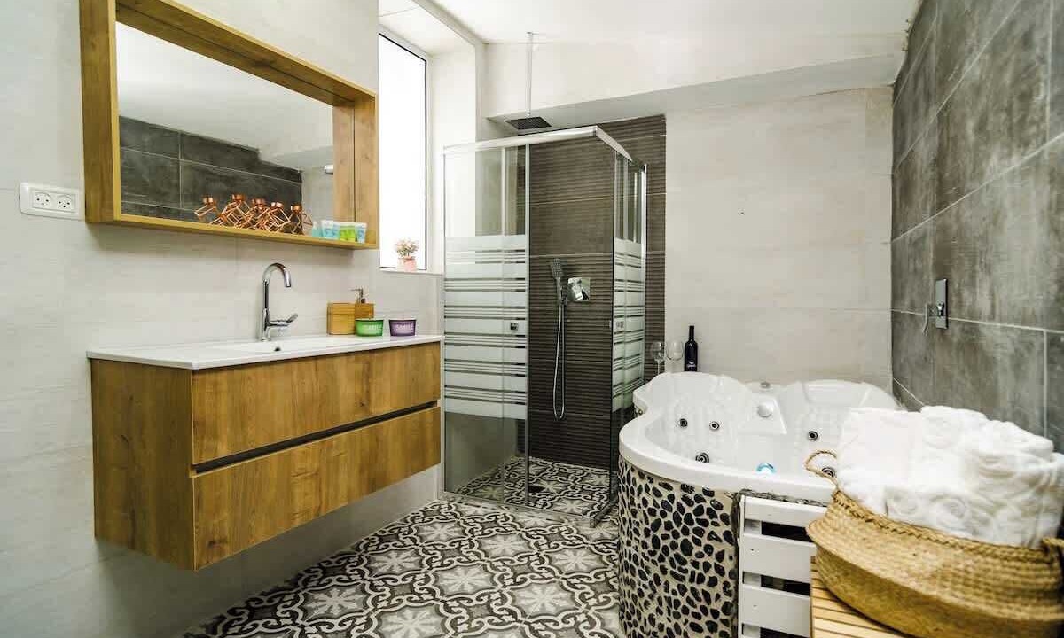 Photo of Bathroom in Tiberias Old City
