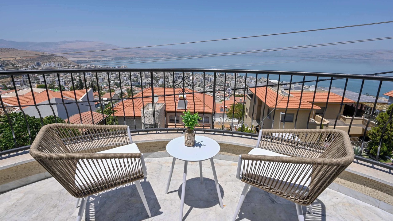 Photo of Patio Balcony in Tiberias