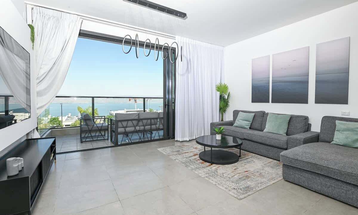 Photo of Livingroom in Tiberias