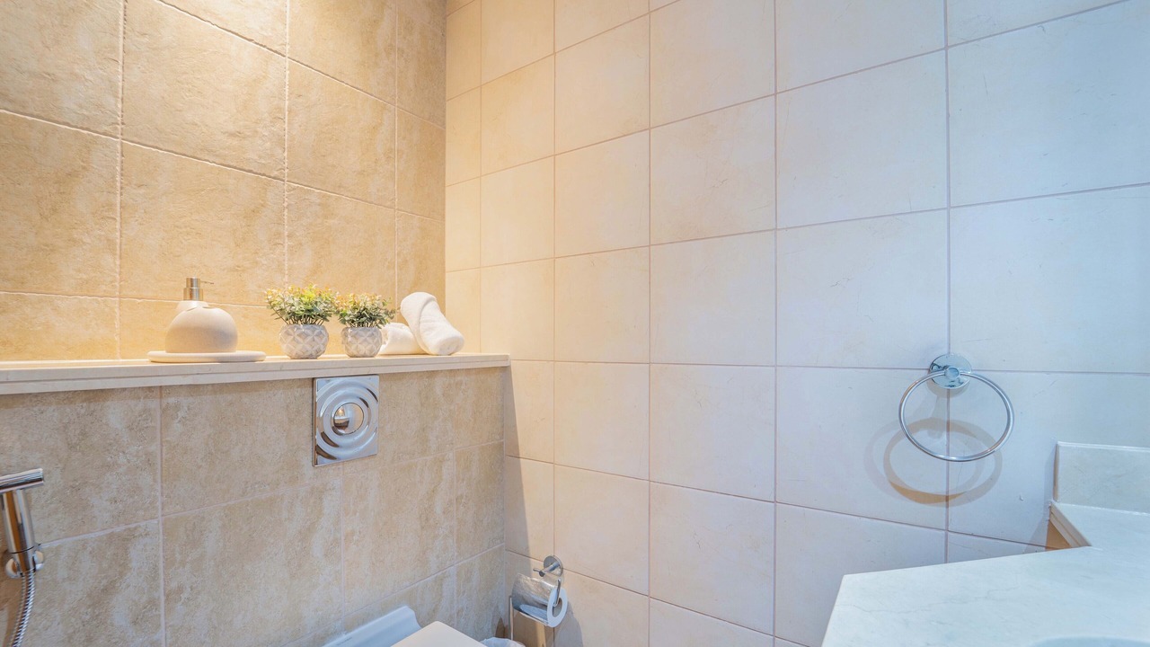 Photo of Bathroom in Jumeirah