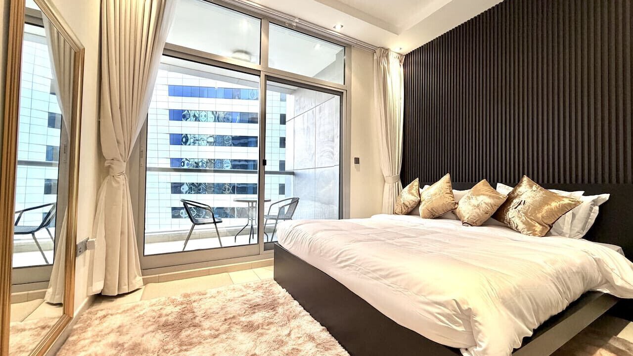Photo of Bedroom in Al Sufouh 2