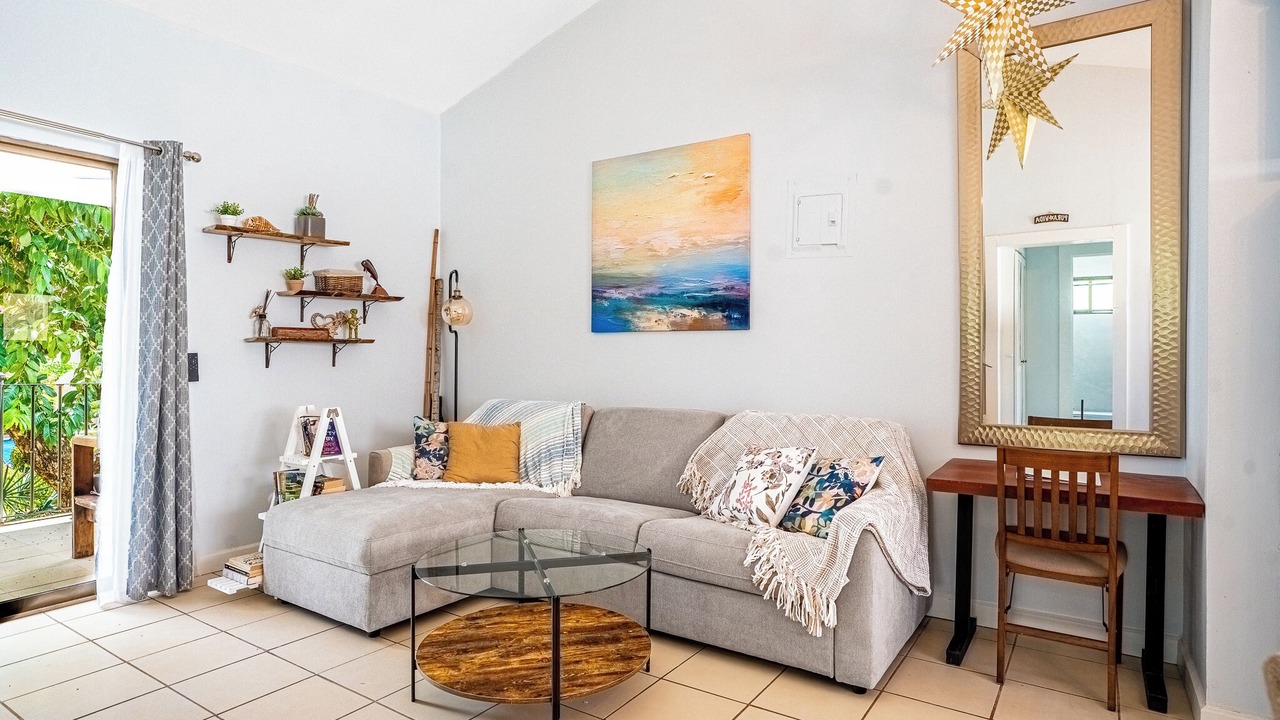 Photo of Livingroom in Coco Sunset Hills
