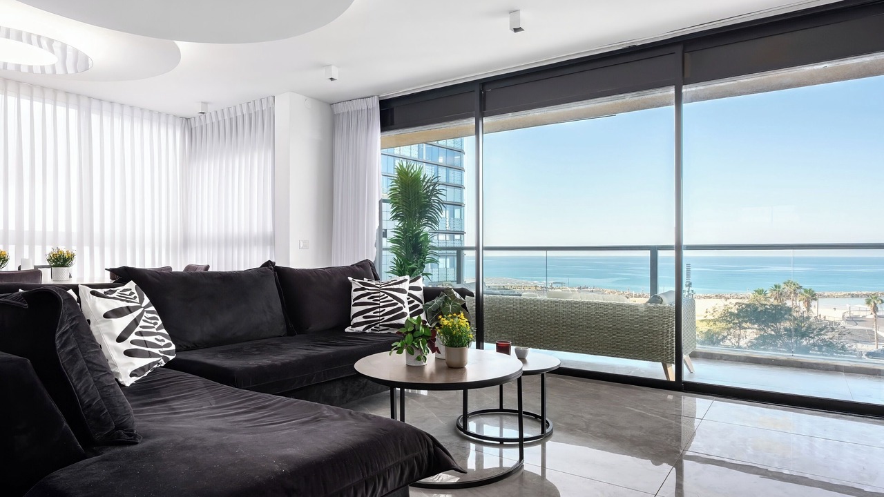 Photo of Livingroom in Tel Aviv Promenade