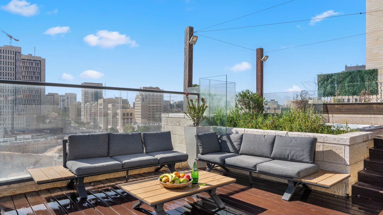 Photo of Patio Balcony in Nachlaot