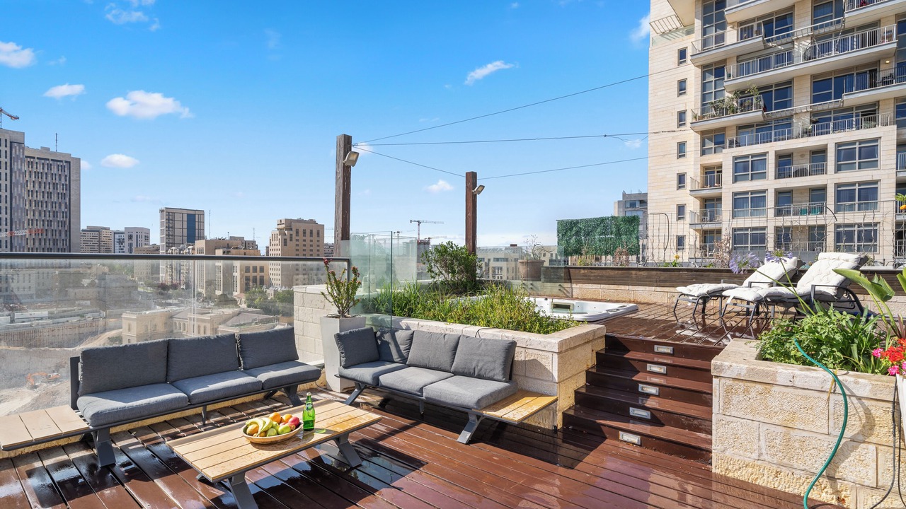 Photo of Patio Balcony in Nachlaot