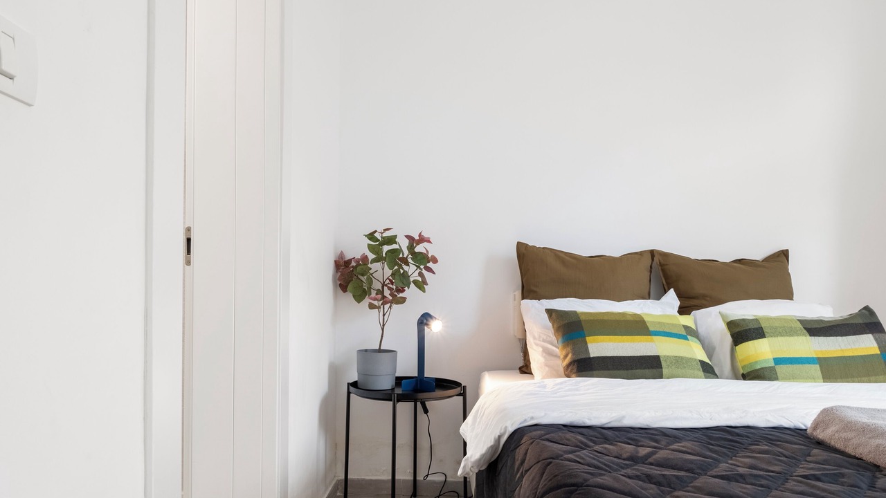 Photo of Bedroom in Kerem HaTeimanim