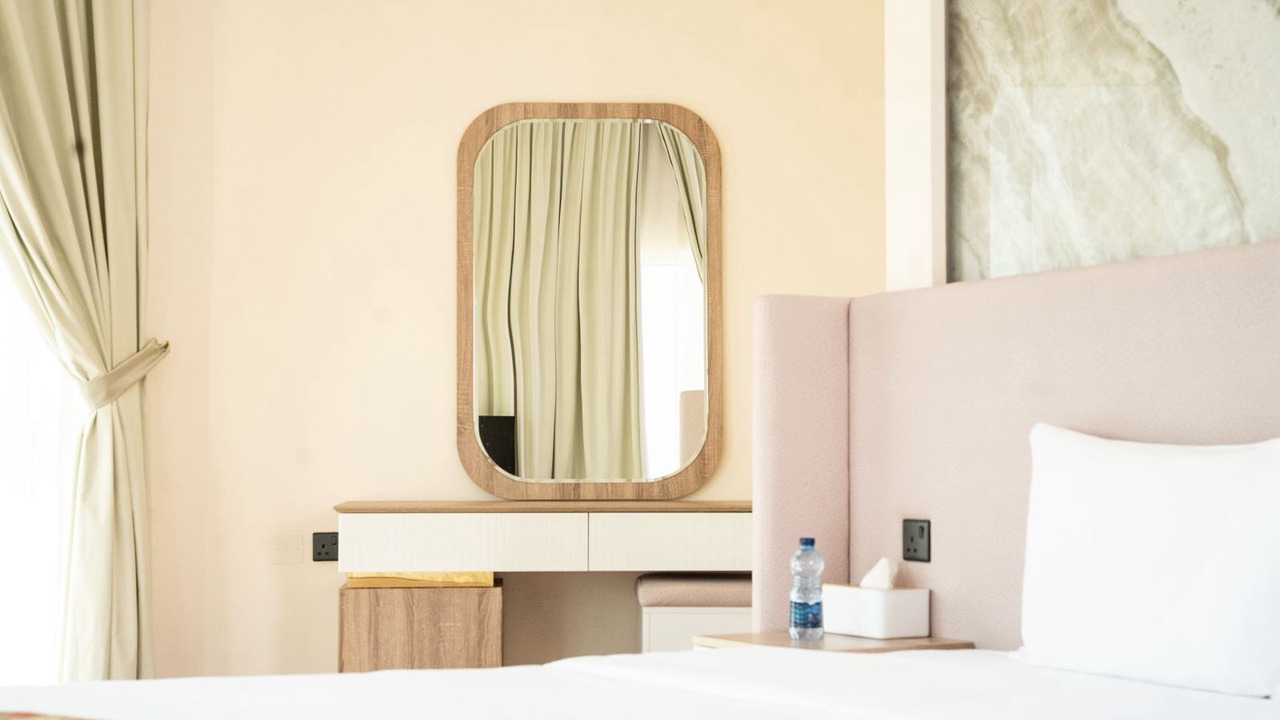 Photo of Bedroom in Al Ashkharah