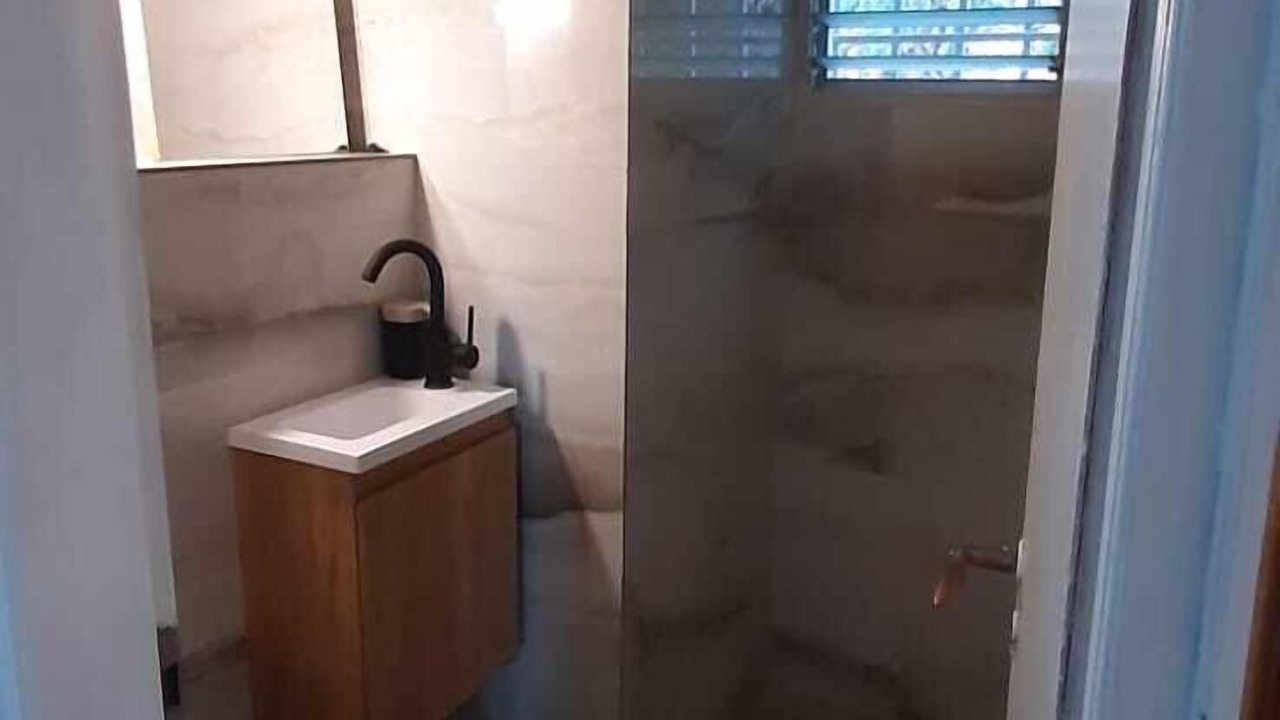 Photo of Bathroom in Safed