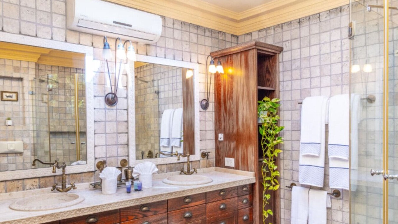 Photo of Bathroom in Caesarea