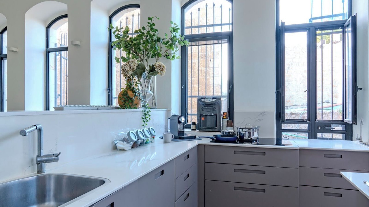 Photo of Kitchen in Old City