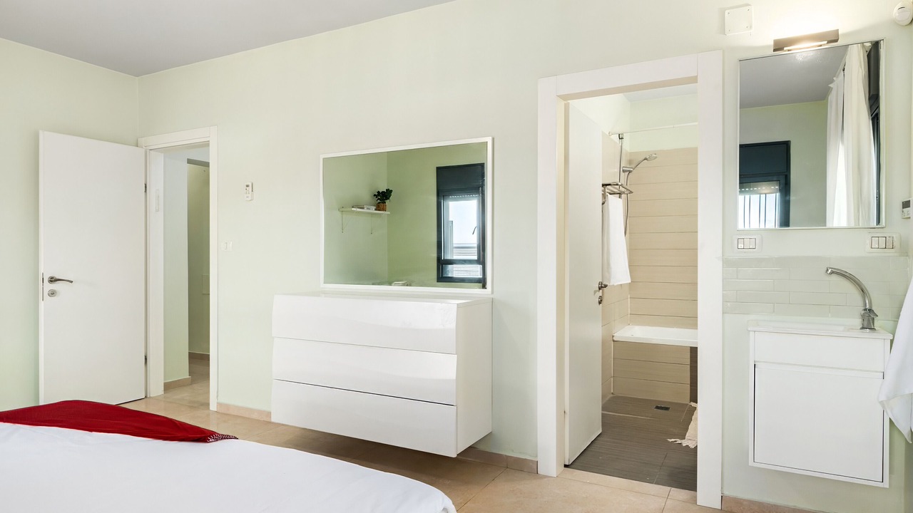 Photo of Bedroom in Merom HaGalil