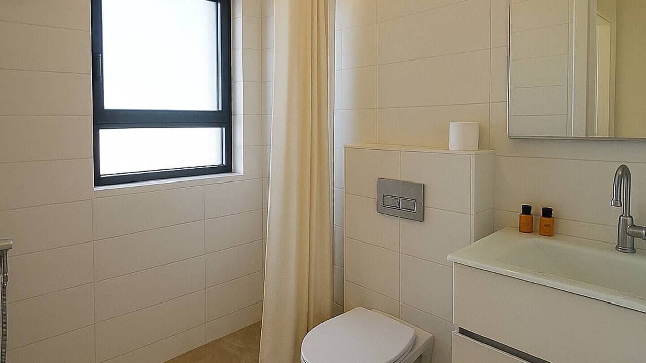Photo of Bathroom in Rehavia