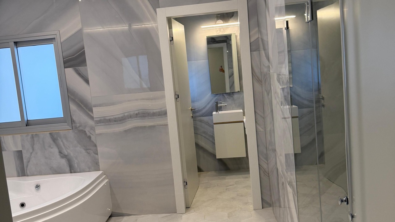 Photo of Bathroom in Netanya