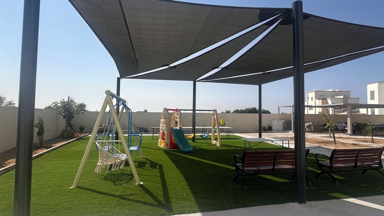 Photo of Others in Seeb