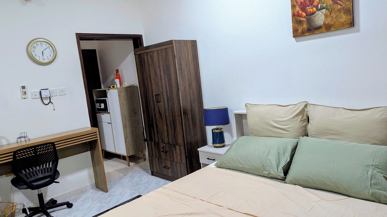 Photo of Bedroom in Al Khuwair