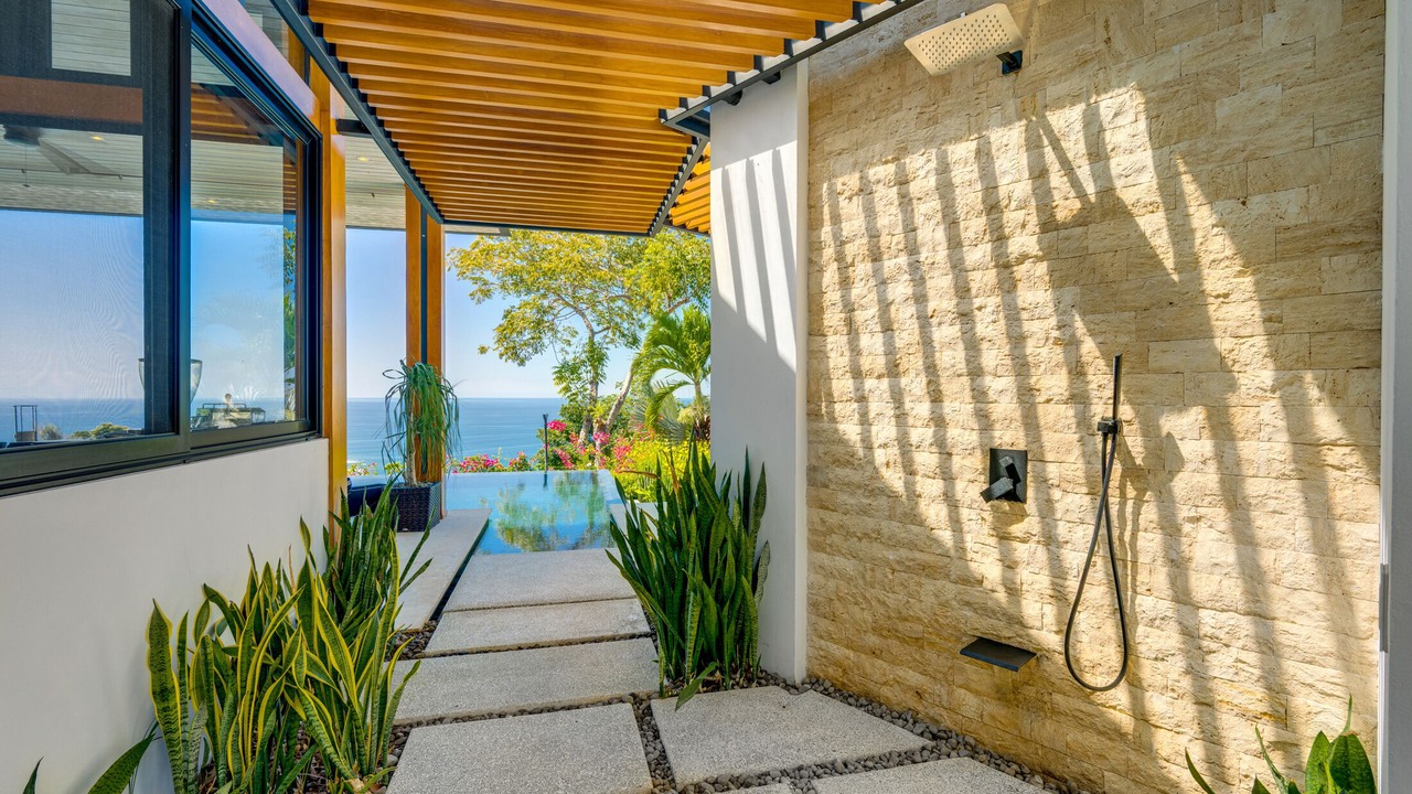Photo of Outdoor in Mal Pais