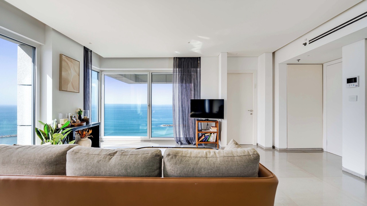 Photo of Livingroom in Tel Aviv Promenade