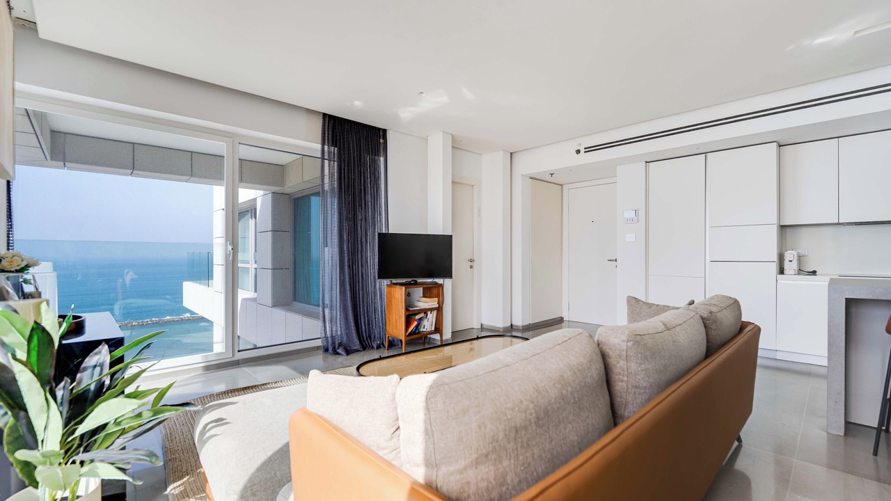 Photo of Livingroom in Tel Aviv Promenade