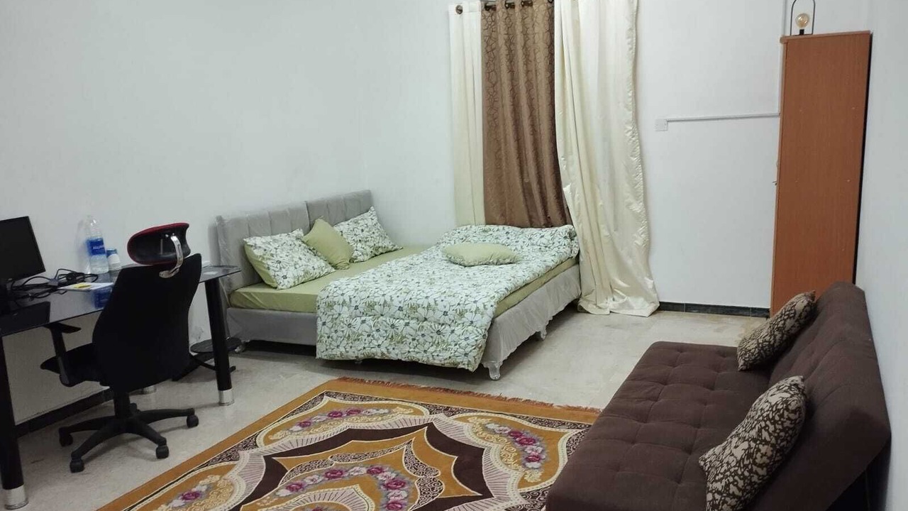Photo of Bedroom in Azaiba