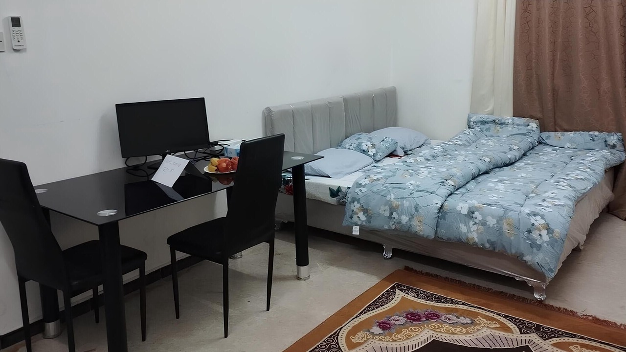 Photo of Bedroom in Azaiba