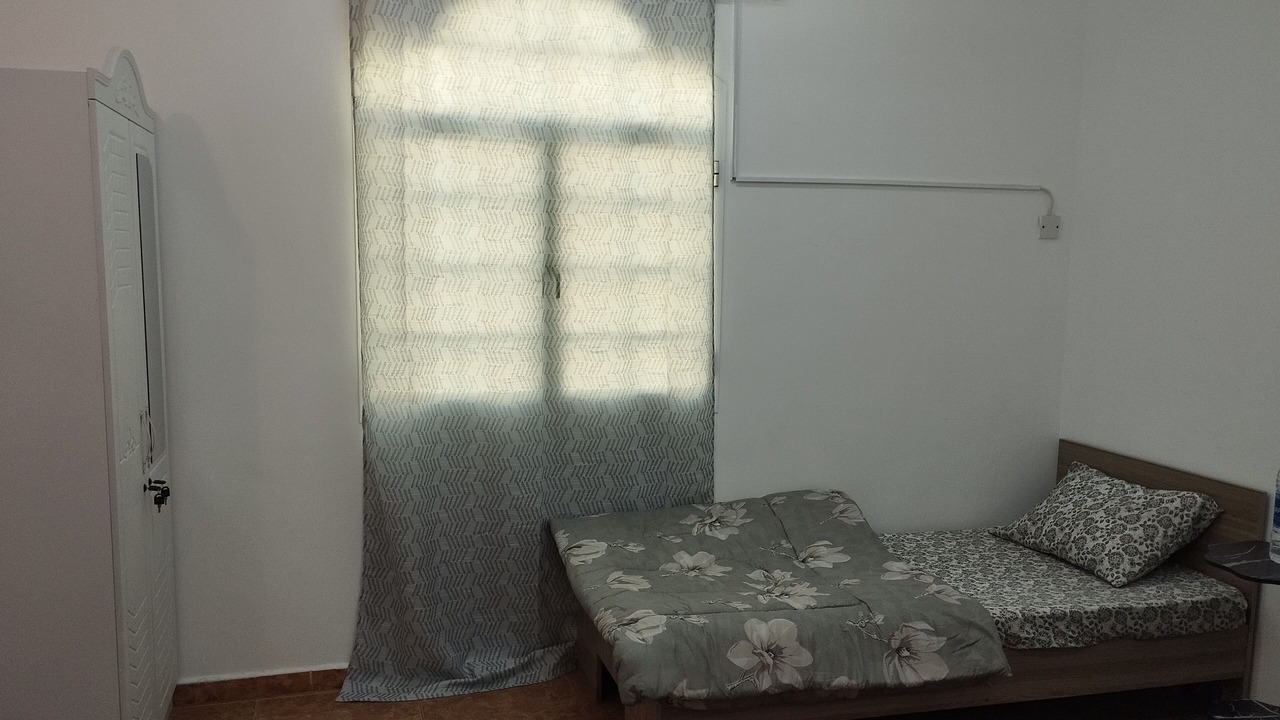Photo of Bedroom in Azaiba