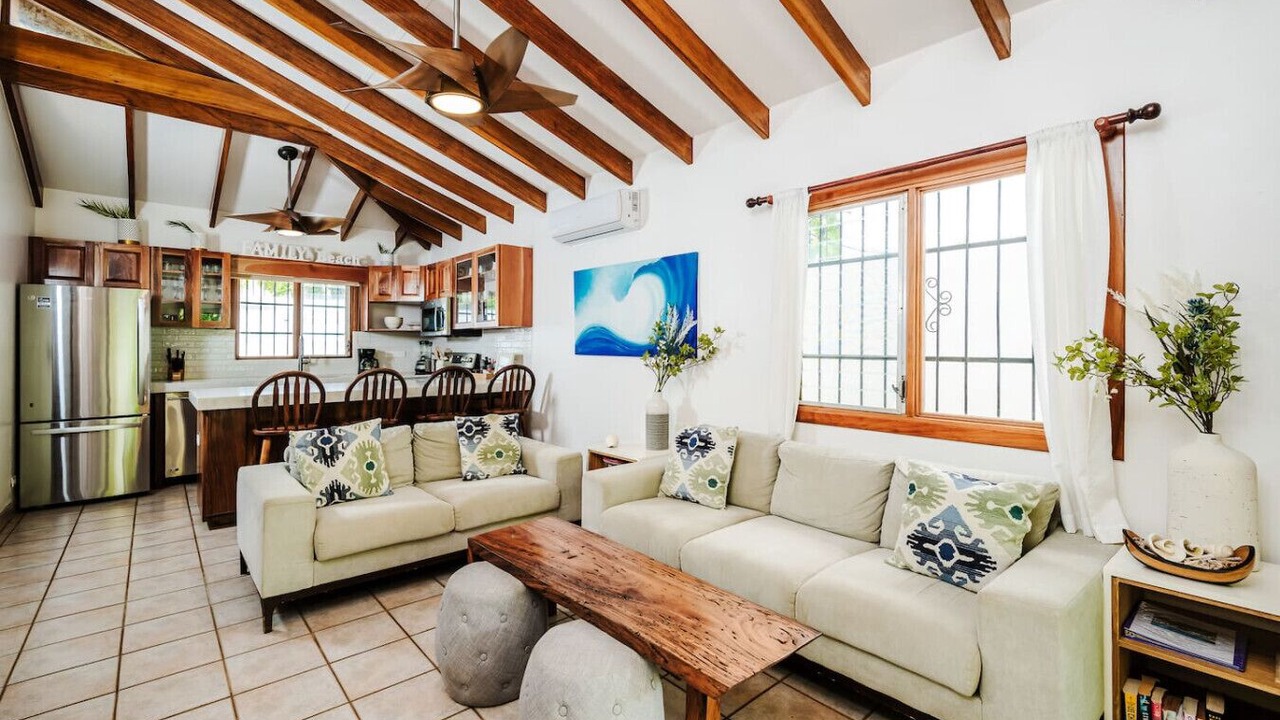 Photo of Livingroom in Tamarindo